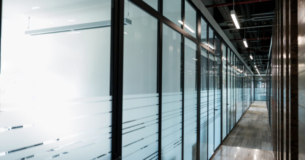 parede de vidro em Campos dos Goytacazes